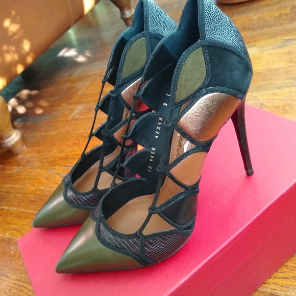 Salvatore Ferragamo Shoes - Salvatore Ferragamo stilettos